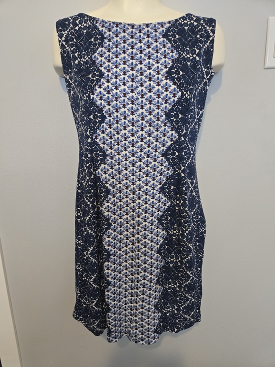 Tory Burch Dresses & Skirts - Tory Burch Navy and White Printed Sheath Dress